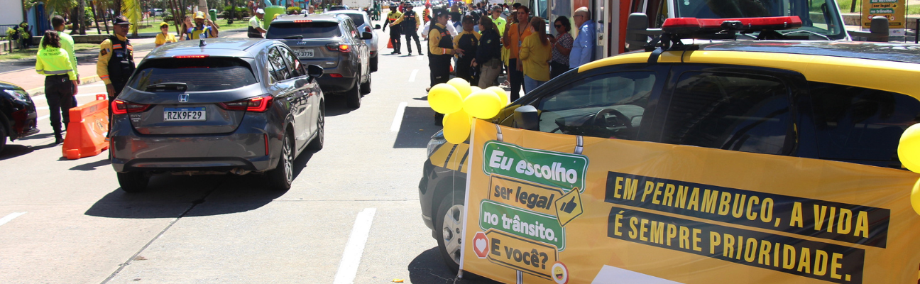 Na foto, abertura do Maio Amarelo 2023, hoje (02/05/2023), no segundo jardim em Boa Viagem.