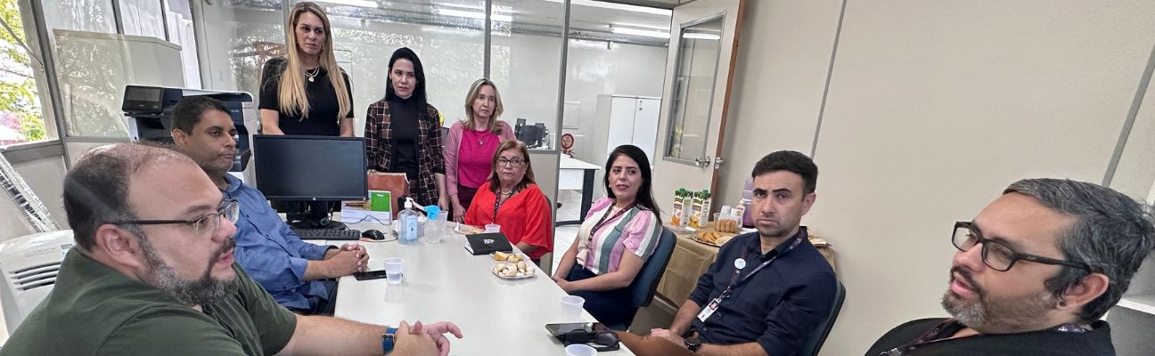 A atuação da Corregedoria do Departamento Estadual de Trânsito de Pernambuco (Detran-PE) virou modelo para outras unidades estaduais. Para isso, na manhã de hoje (12), uma equipe formada por quatro membros da Comissão Permanente de Sindicância e Inquéritos do Detran Rio Grande do Norte esteve na sede do órgão pernambucano, para troca de experiências.