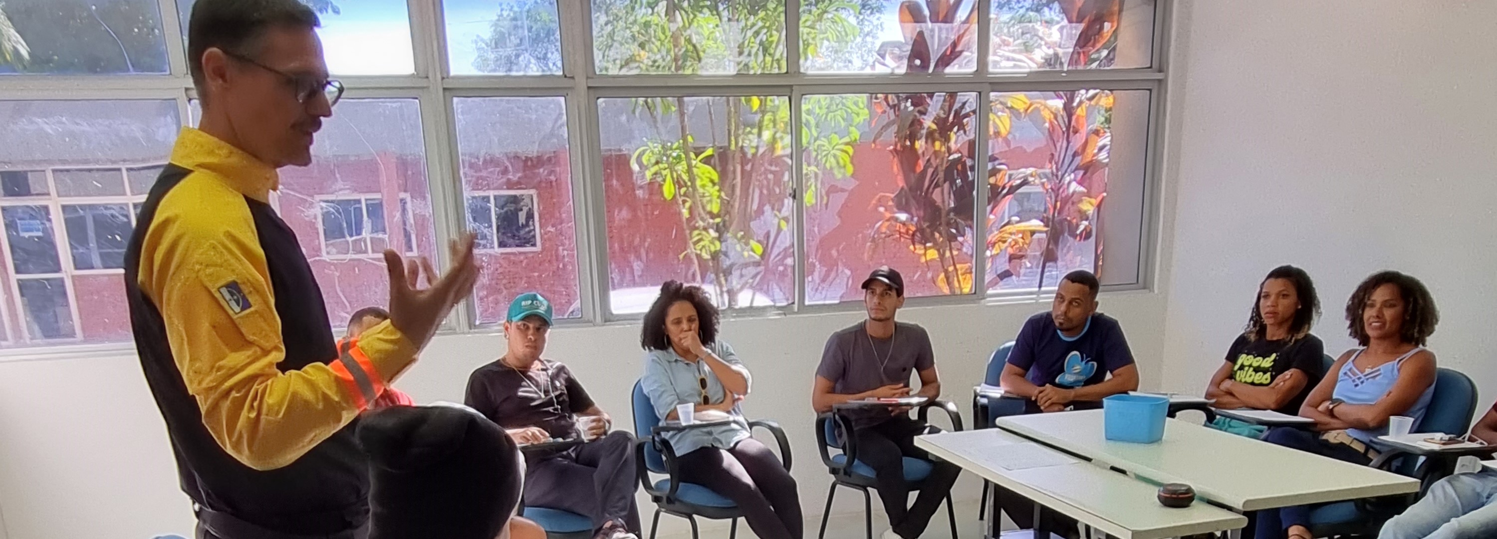 Agente em sala de aula