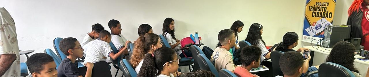 Alunos em sala de aula